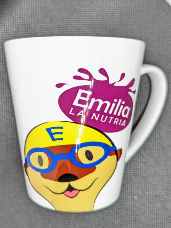 Taza de cerámica de Emilia la nutria 12Oz